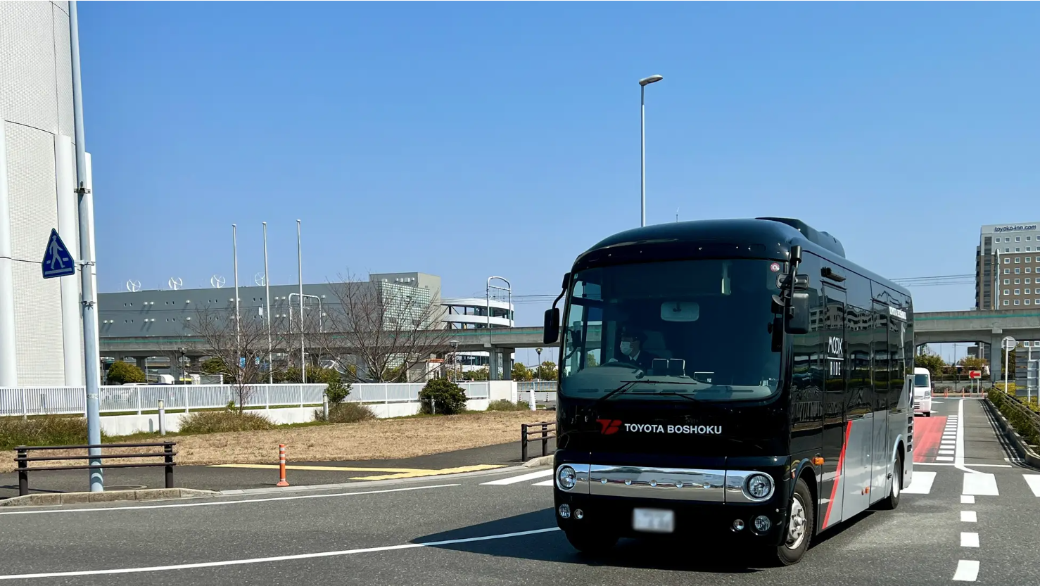 トヨタ紡織と共同開発『MOOX-RIDE』搭載バスの試験走行実施